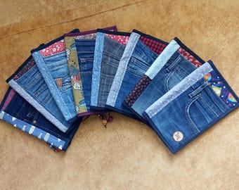 Bokomslagsärm Patchwork Jean Tvättbart Färgglatt Tyg med Organizer Fack för Telefonkort Pennnycklar Nyårspresent