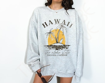 Hawaii Crewneck Sweatshirt, vintage inspired Hawaii shirt, Maui sweatshirt, Hawaii sweatshirt, Hawaii graphic tee, HI sweatshirt, unisex tee