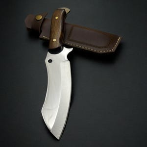 Anpassad 11" Gut Hook jaktkniv: Valnötsträhandtag, Campingknivset, Gåva