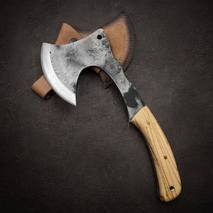 Hand Forged Tactical Hatchet Carbon steel Camping Axe Viking Ax Bearded Axe Tomahawk Axes Camping Hatchet Groomsmen Knives Set