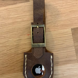 Handmade Leather Apple AirTag holder