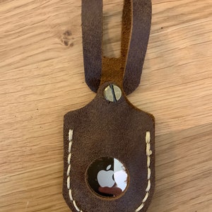 Porta Apple AirTag in pelle fatta a mano