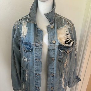 Jean jacket with sparkle fringe