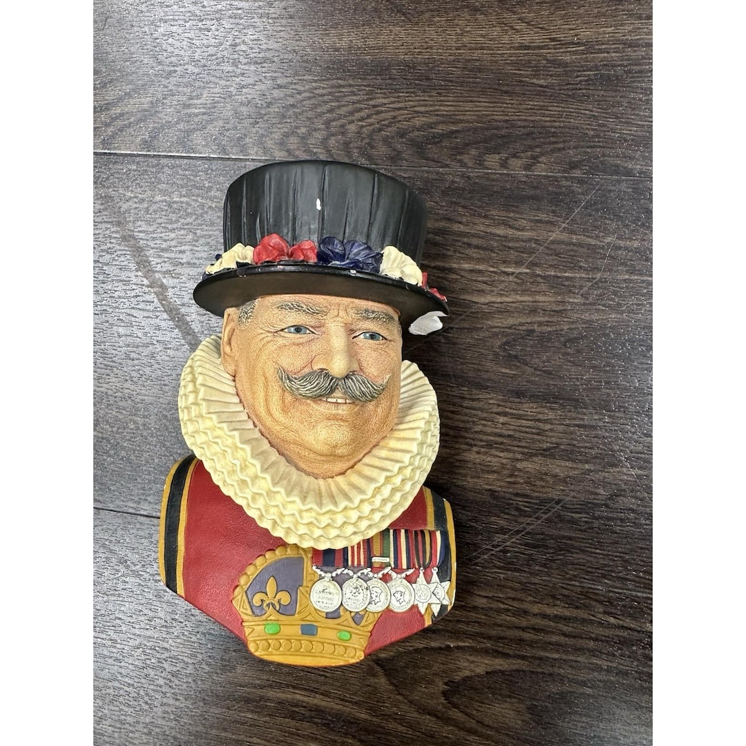 Vintage Bossons Chalkware Head - Jubilee Ringmaster (1977) - Congleton ...