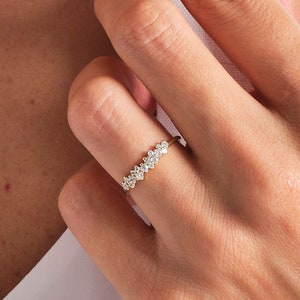 Cluster Moissanite Wedding Ring, 14K Gold Diamond Engagement Rings