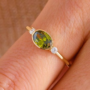 14K Solid Gold Peridot Ring, Oval Birthstone Ring with Side Diamond Band, Peridot Green Gemstone Rings for Women