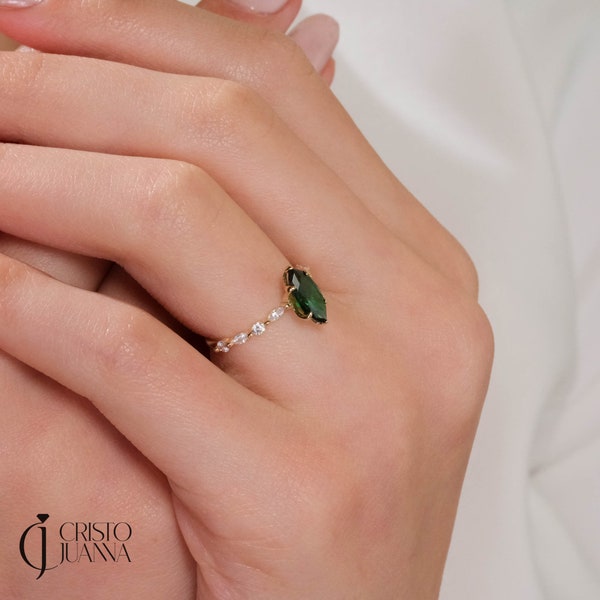 Marquise Emerald Engagement Ring Gold, Unique Green Gemstone Rings Women, 14K Solid Gold Birthstone Ring with Simulated Diamond Gift for Her