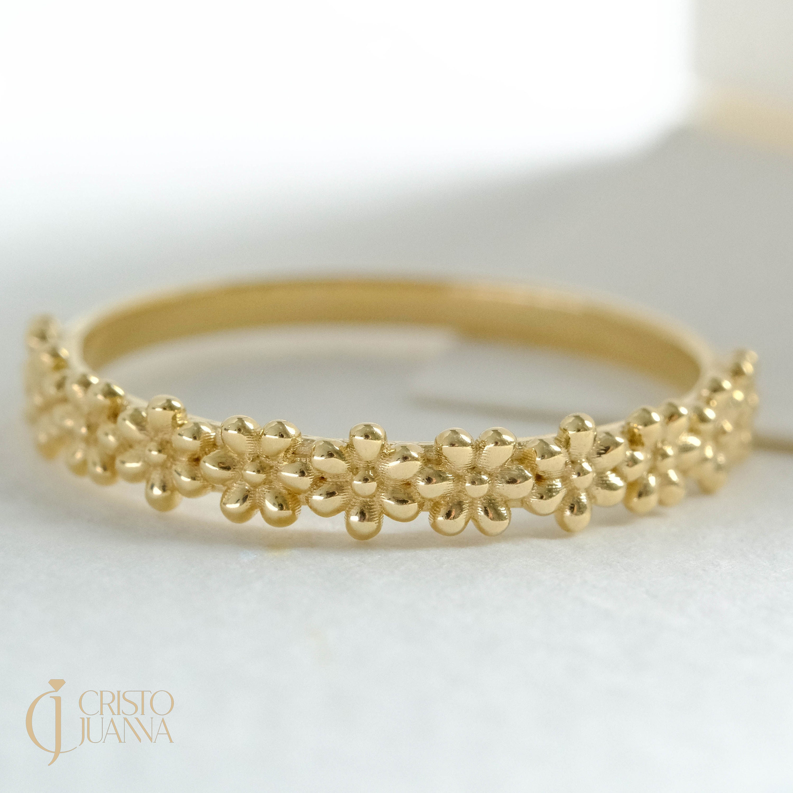 14K Solid Gold Daisy Ring: Floral Wedding Band, Botanical Jewelry