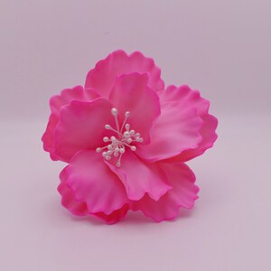 Flor de fondant rosa para pastel, topper de pastel rosa, decoración de pastel de pasta de goma, flor rosa de 4&#39;&#39;, topper de pastel de boda y cumpleaños
