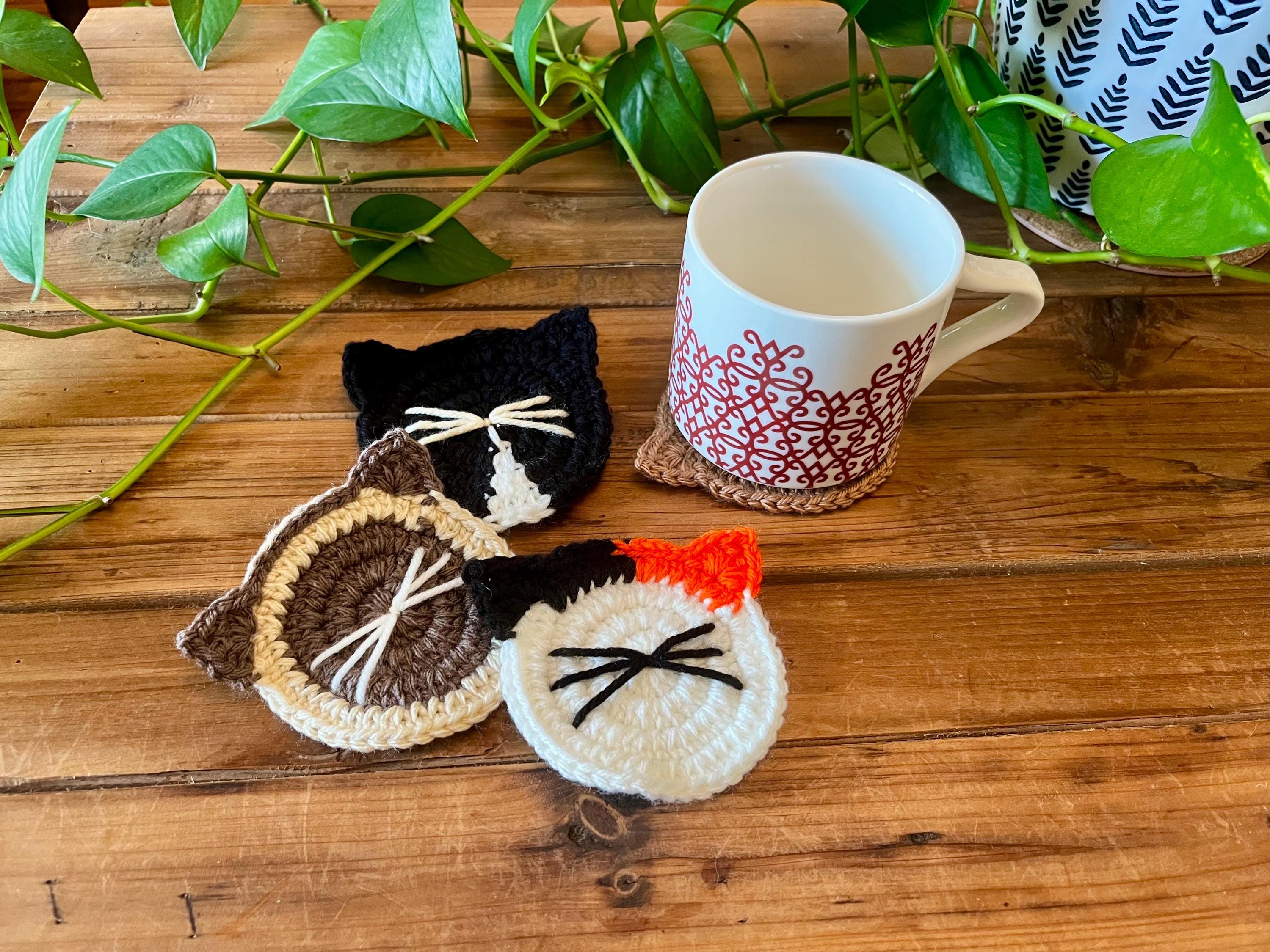 37 Cat Coaster Crochet Patterns for Cat Lovers, Gifts, and Cozy Home Decor 32 Cat Face Crochet Coaster