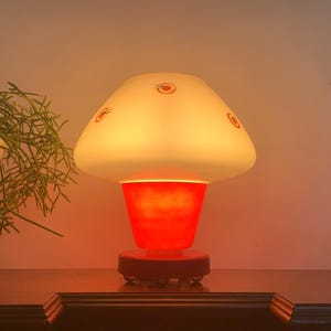 Atomic MCM 60s 70s Red and White Glass Mushroom Lamp