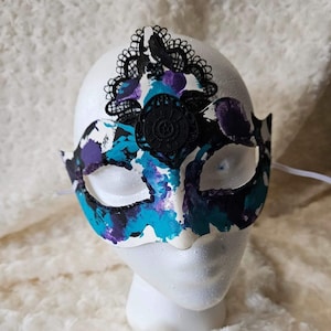 Rorschach Mask: Resilience