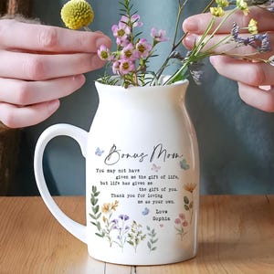 Personalised Bonus Mom Floral Ceramic Vase, Custom Flower Vase for Bonus Mom, Mothers Day Gift for Stepmom, Godmother Wedding Gift, Mom Gift image 4