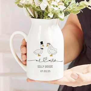 Personalized Mr Mrs Silly Goose Wedding Flower Ceramic Vase, Newly Engaged Flower Vase, Engagement Gift, Wedding Gift, Bridal Shower Gift