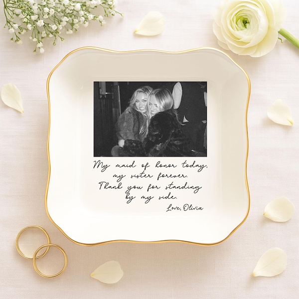 Personalized Maid of Honor Gift for Sister, Maid of Honor Ring Dish from Bride, Sister Wedding Gifts, MOH Jewelry Tray, Sister Jewelry Dish