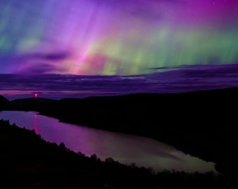 Lake of the Clouds / Porcupine Mountains / Michigan Upper Peninsula / Northern Lights / Canvas / Metal Print / Luster / Michigan Photography