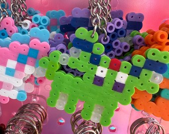 Green psychic fox pocket pet keychain perler bead pixel art original coloring