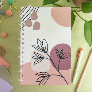 Cuaderno Espiral Floral Flor Media Letra