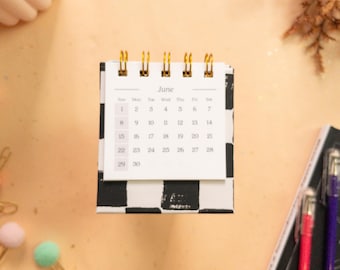Calendario de escritorio pequeño Felicidad en cuadros - Personalizable / Adaptable - Calendario de 12 meses - ¡Comienza en cualquier mes!