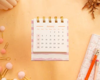 Calendario de escritorio pequeño con diseño floral veraniego - Personalizable - Calendario de 12 meses - ¡Empieza en cualquier mes!