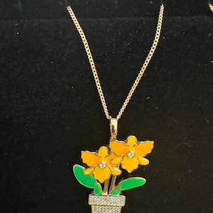 Sterling Silver Orchid Necklace: Cattleya Necklace Jewelry Orchid Necklace Pendant- POTSY  •   Joyeria de Orquídeas