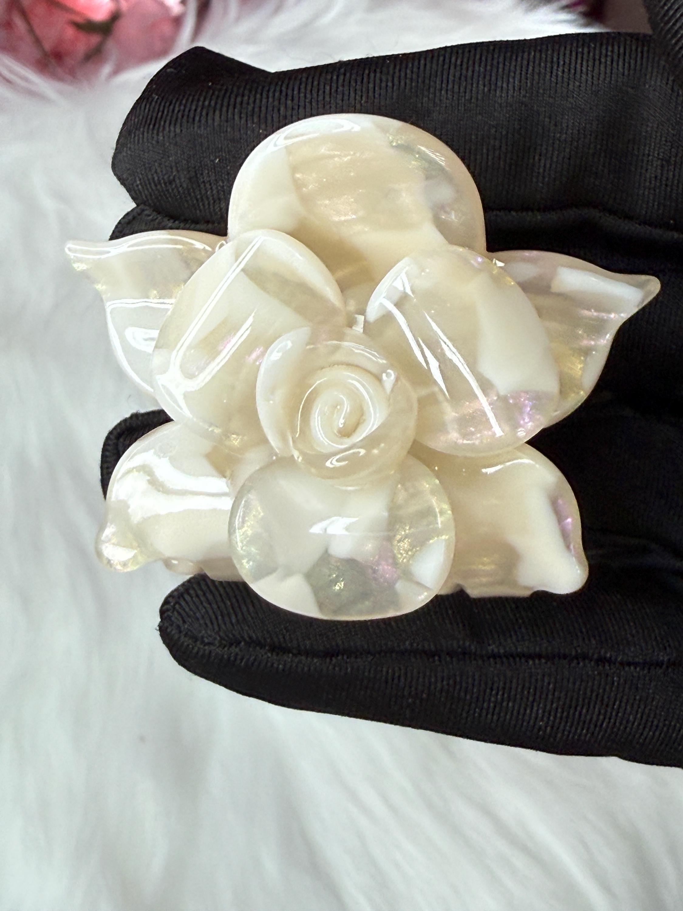 Handcrafted Real White Orchid Hair Clip with Pearl Dangles Pearl White Mini Orchid Hair Claw Clip – Orchidique main image 3