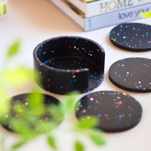 Porta-copos de terrazzo com suporte: Porta-copos Jesmonite feitos à mão