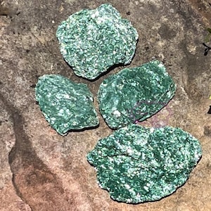 Natural Raw Fuchsite Free Form Specimens