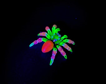 Uranium Vaseline  jumping Spider limited-custom 5 glass types used !! In stock now