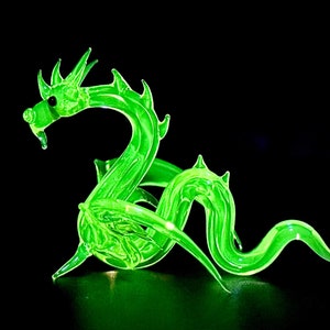 Uranium glass Vaseline glass snake  Dragon by Rafael possible rebate