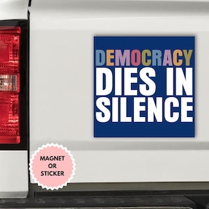 Nolite Te Bastardes Carborundorum Autocollant/Aimant de voiture anti-atout féministe subtil, Résistez au racisme, haine Anti Elon Musk DOGE FDT Subtle F*ck Trump