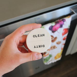 Dishwasher magnet, Dishwasher reminder, ceramic dishwasher, Reminder magnet, Clean dirty magnet, Clean dirty, Dirty clean
