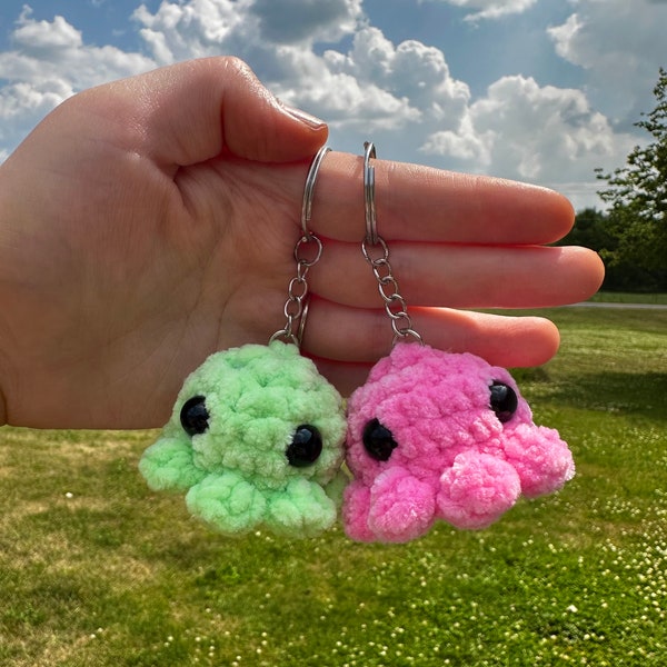 Crochet Mini Octopus Keychain - Customizable Octo