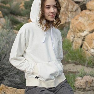 Women's Hemp & Organic Cotton Hoodie image 4