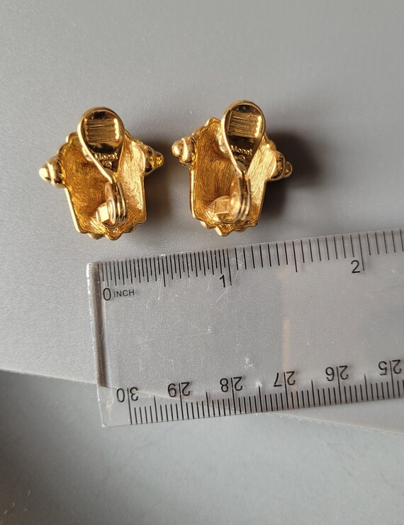 Fabulous Gold Colored Vintage MONET Clip On Earri… - image 3