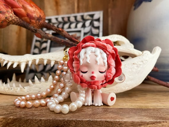 キーホルダー・アクリルキーホルダー SKULLPANDA Handmade Skullpanda Keychain - Etsy