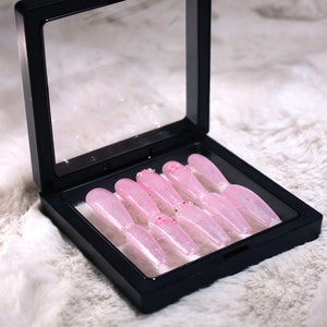 Pink Flower Press on Nails