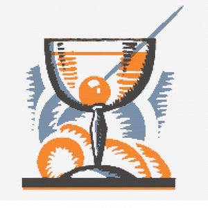 Könnte beinhalten: Ein Kreuzstichmuster eines Cocktailglases mit einer Kirsche und einem Strohhalm, umgeben von orangefarbenen und blauen Kreisen. Design-Größe: 200 x 200 Stiche.