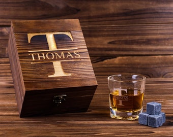 Personalized Whiskey Glass Set with Wooden Box, Groomsmen Gift, Best Man Gift, Groomsman Proposal, Boyfriend Gift, Gifts for Men