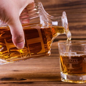 Ensemble de verres à whisky personnalisés avec boîte en bois, cadeau de garçon d'honneur, cadeau de meilleur homme, proposition de garçon d'honneur, cadeau petit ami, cadeaux pour homme image 6