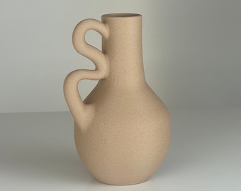 Vino Table Vase in Natural Tan | Minimalist Home Decor | 3D Printed | Australian Made | Dry Flower Vase | Housewarming Gift