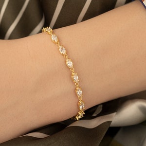 Marquise Tennis Bracelet  - Gold Diamond Tennis Bracelet - Pave Bracelet - Bridal Jewelry - 925 Sterling Silver CZ Stone Bracelet