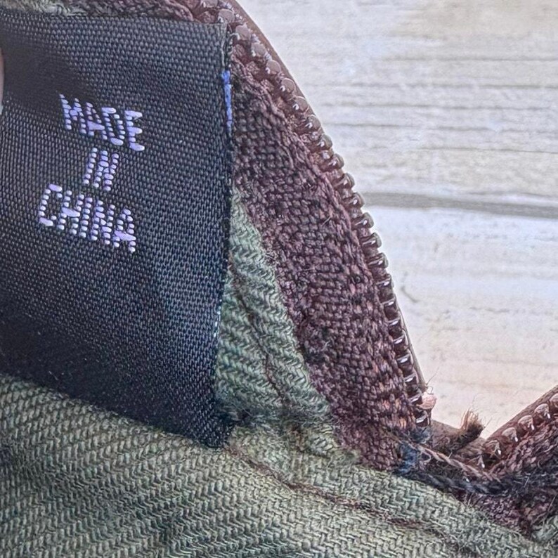 Bolso mini Brighton One World, tipo cubo, bandolera de piel trenzada marrón, estilo bohemio imagen 14