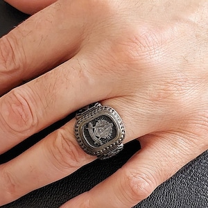 Master Mason Ring for Man, Eye of Providence Mason Ring, Customized Mason Ring, Personalized Mason Ring, All Seeing Eye Button Masonic Ring