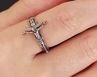 Jesus Cross Ring, Dainty Cross Ring, Silver Tiny Cross Ring, Christian Gift, Minimalist Cross Ring, Gift for Her, Gift for Him