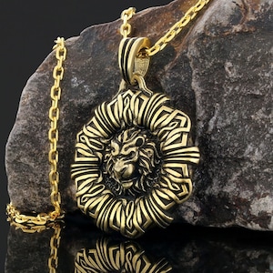 Lion Pendant, Silver Lion Necklace, Lion Charm Pendant, Gift for Leo man, Silver Lion Charm, Gift for Husband,Lion Gift Idea, Gift for Him