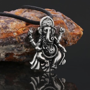 Ganesha Pendant, Hindu Elephant God Necklace, Lord Ganesha Necklace, Hindu God Charm, Hindu Spiritual Charm, Indian God of Wisdom