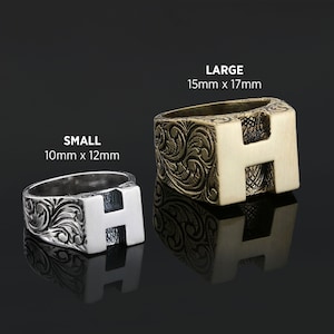 Anillo H personalizado, anillo con patrón de letra H, anillo con monograma de letra H, anillo con inicial de nombre personalizado H, anillo con sello recubierto de oro, anillo con alfabeto H