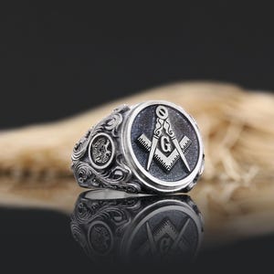 Custom Blue Lodge Masonic Ring, Freemason Statement Ring, Custom Masonic Ring for Men, Master Mason Signet Ring, Freemasonry Ring