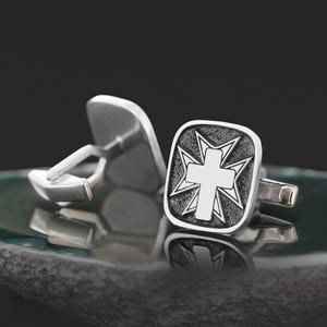 Christliches Kreuz 925 Sterling Silber Manschettenknöpfe, quadratisches Kreuz Manschettenknöpfe, vergoldetes Silber Christian Kreuz Manschettenknöpfe, Kruzifix Manschettenknöpfe